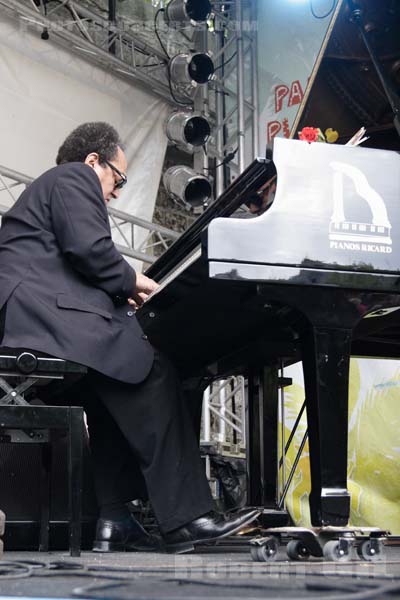 ELISABETH KONTOMANOU - 2005-08-20 - PARIS - Paris Plage (Pont de Sully) - 